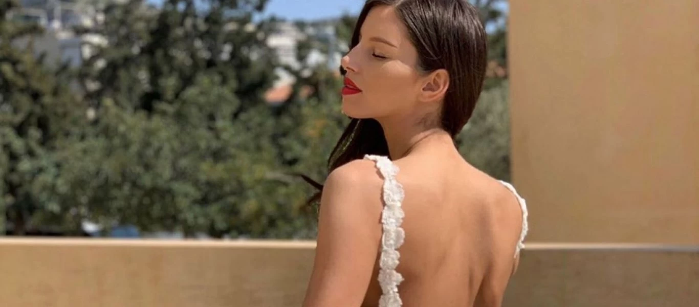 Χαρά Παππά: Ποζάρει με «καυτό» μπικίνι και «τρελαίνει» - Από τις πασαρέλες του GNTM... στις καρδιές μας (φώτο)